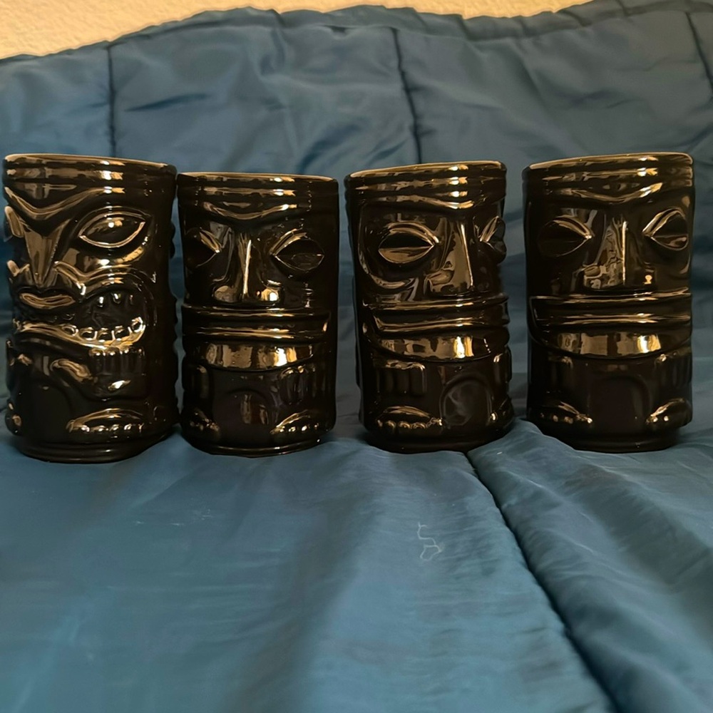 4 Tiki mugs used